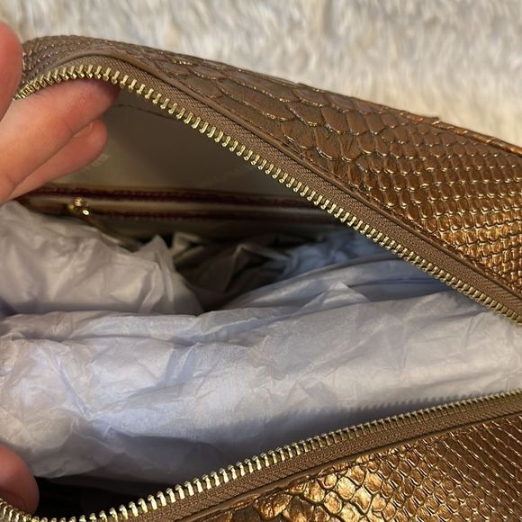 Brahmin Marissa/Ady set in pomegranate harkness - Picture 9 of 12